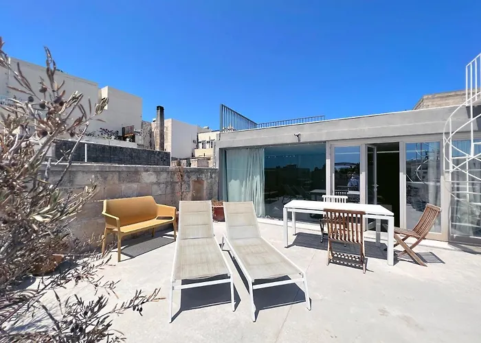 Apartamento Stunning And Spacious - 1br Penthouse *