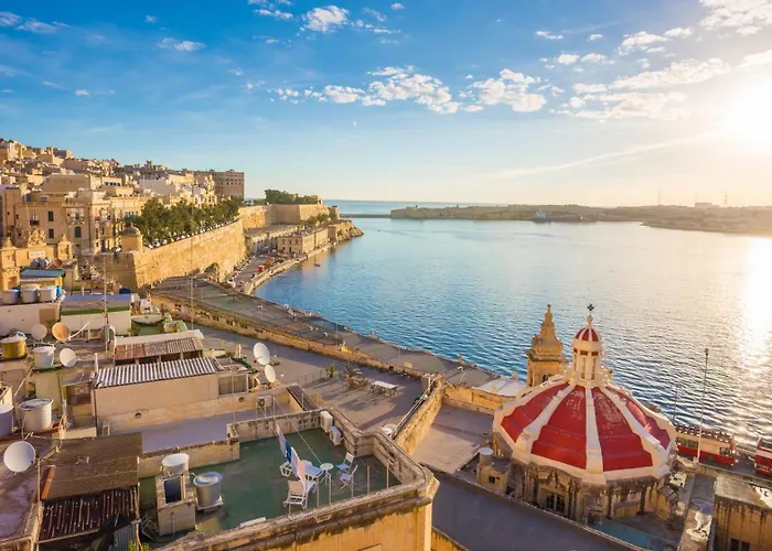 Daire Stunning And Spacious - 1br Penthouse Valletta